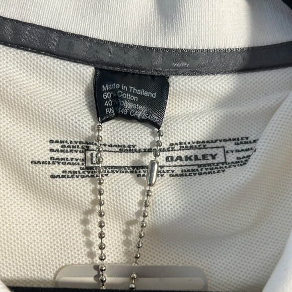 Oakley Men’s Golf Shirt With Divot Fixer NWT - Picture 5 of 10